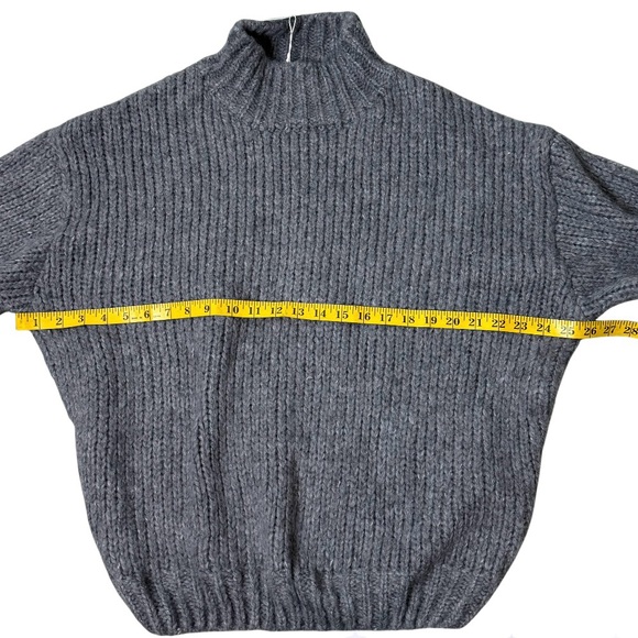 NWT! Knit Mix Gray Chunky Ribbed Mock Neck Sweater‎ Size M - Picture 8 of 10